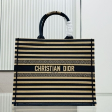 Dior Shopping Bags